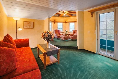 Maria Ruh Apartment No3