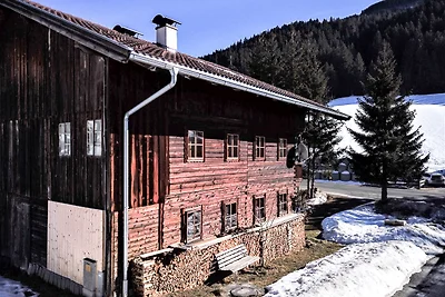 Loya Chalet (WILD32)