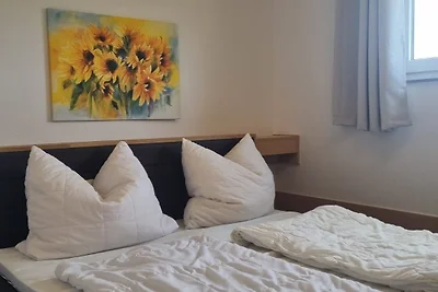 Apartment 470