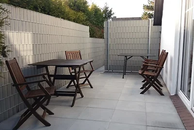 Grietje I (rotes Haus links)