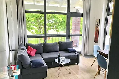 Birdielounge No. 25 - Aurora Vista