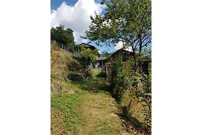 Casa Piccola, Case di Zali