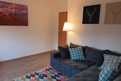 Apart Lachmöwe im Möwennest