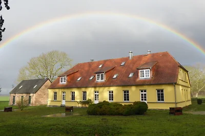 Gut Rattelvitz, Galerie F WEST