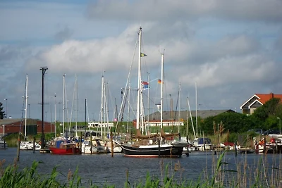 Grietje II (blaues Haus rechts)