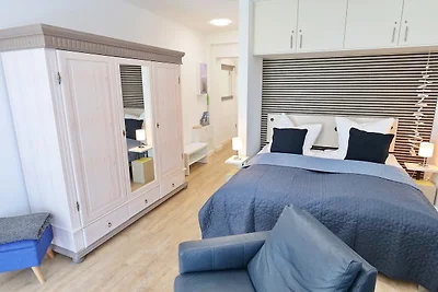 Ankerplatz No. 10 - Aurora Vista -