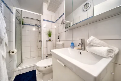 Haus Hanseatic, App. 2SC105