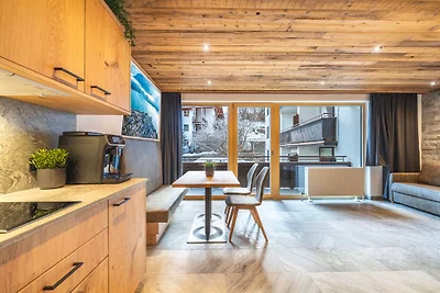 Alpine Essence Luxury Apartment in