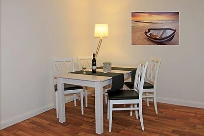 Nur 200 Meter zum Strand! Die