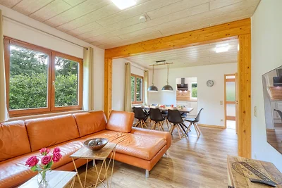 Waldblick mit eigener Sauna