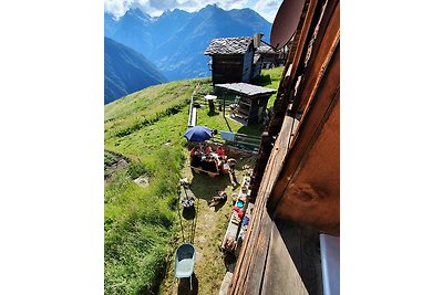 Heimelige Wohnung in einem Walliser