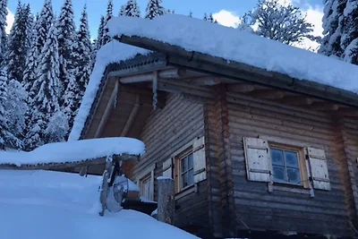 Almhütte in sonniger Alleinlage