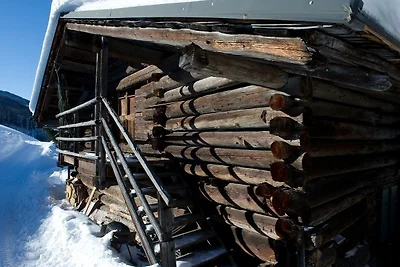 Urige Berghütte in ruhiger