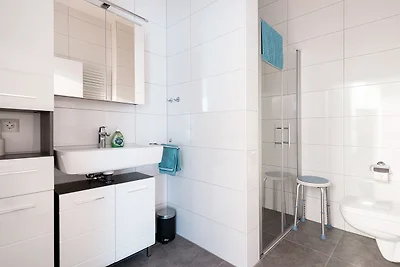 Ferienwohnung am See "Elodie"