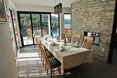 Villa Anastasia, Special one,am