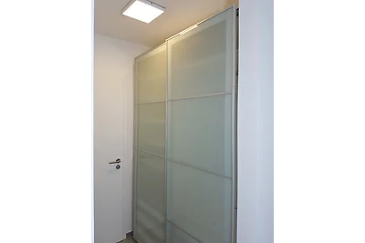 Apartment by Janzen (O)