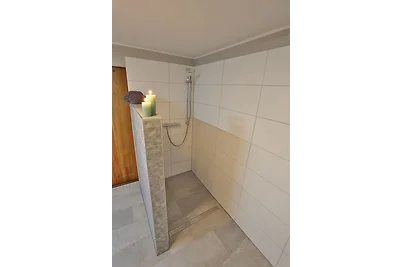 BLUMENSTIL Ferienwohnungen