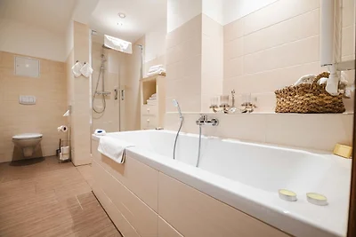 Superior Souterrain 2 Appartement