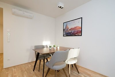 myApartments - Top 16