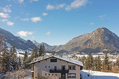 Dreimäderlhaus am Berg