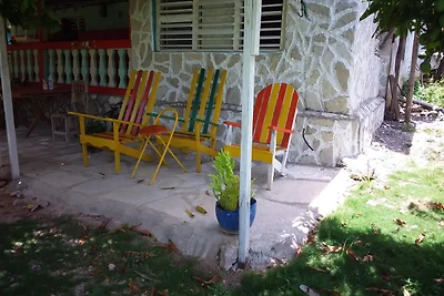 CASA EMILIANO. MANGLITO BEACH