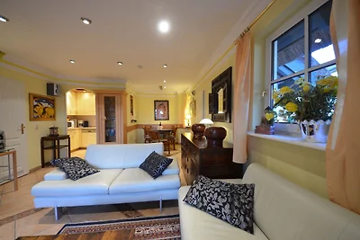 Reet - Eckhaus 17f "Moosbeere"