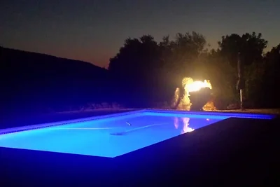 Casa Vale Vinagre 8P with pool in a