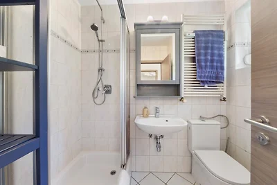 Apartment 611