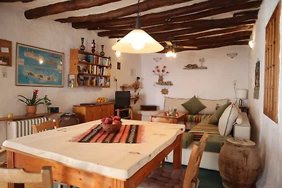 Ferienhaus "KATO RUGA" in Kerames