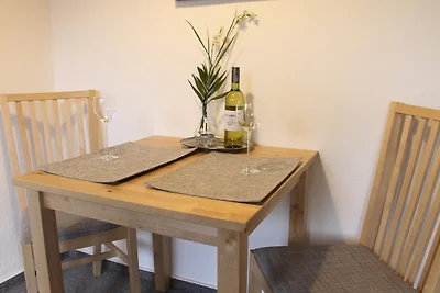 Haus NO. 63 - Ferienwohnung "oben"