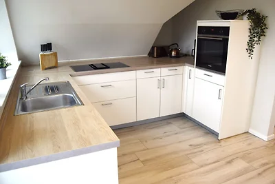 Meister, Ramona und Nils: "Haus