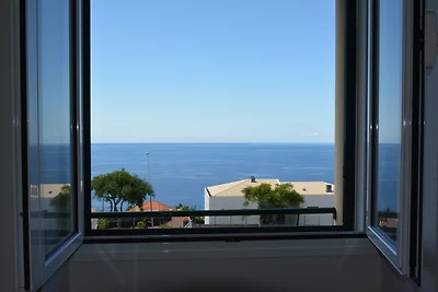 AtlanticOceanViewMid