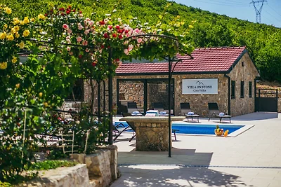 Vakantiehuis Ontspannende vakantie Čista Velika