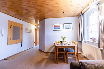 Bütow WE6 mit Parkplatz - ABC12