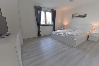 FeWo Königsberger Allee 40 (EG)