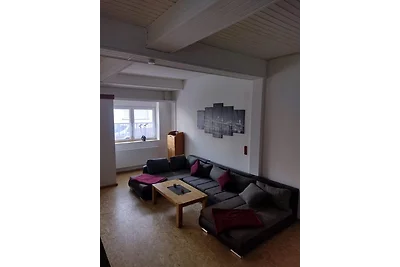 Ferien in ruhiger Strasse in