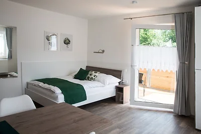 Apartment 08