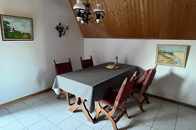 Grietje I (rotes Haus links)