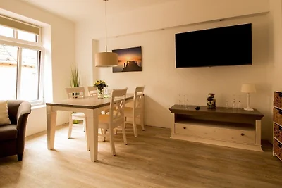 Frau Clara Haus - Ecke 2