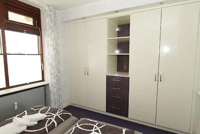 Bi de Wyk, Whg. D2B - Halligwarft