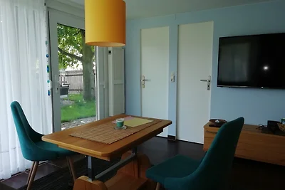 Kleiner Bungalow im Grünen