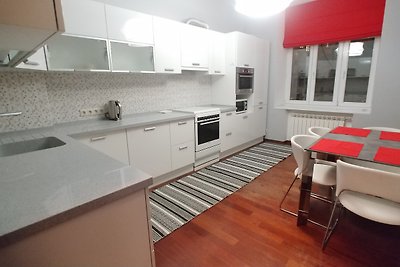 One bedroom. Luxe. 23 Khreshchatyk