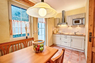 Maria Ruh Apartment No2