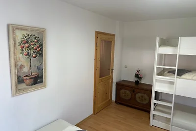 Grosse Wohnung Garten / near Munich