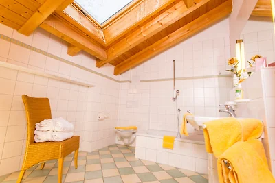 Doppelzimmer mit Bergblick im