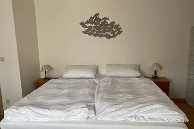Sylvie Steinhardt, Wohnung 3