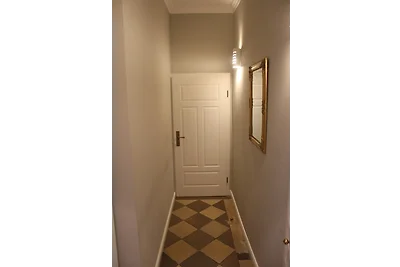 Einzelzimmer mit Küchenniesche