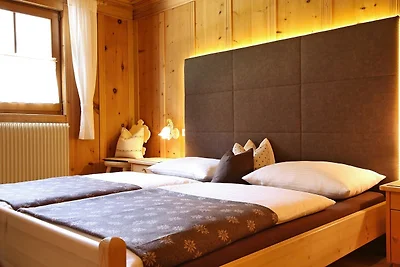 Grosszügiges Mehrbettzimmer am