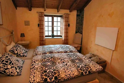 Casa Amarilla