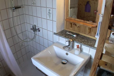 Casa di Luna, Case di Zali